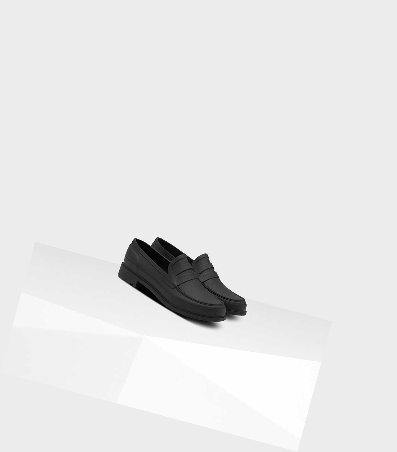 Men's Hunter Refined Penny Loafers Black | 3087562-CK