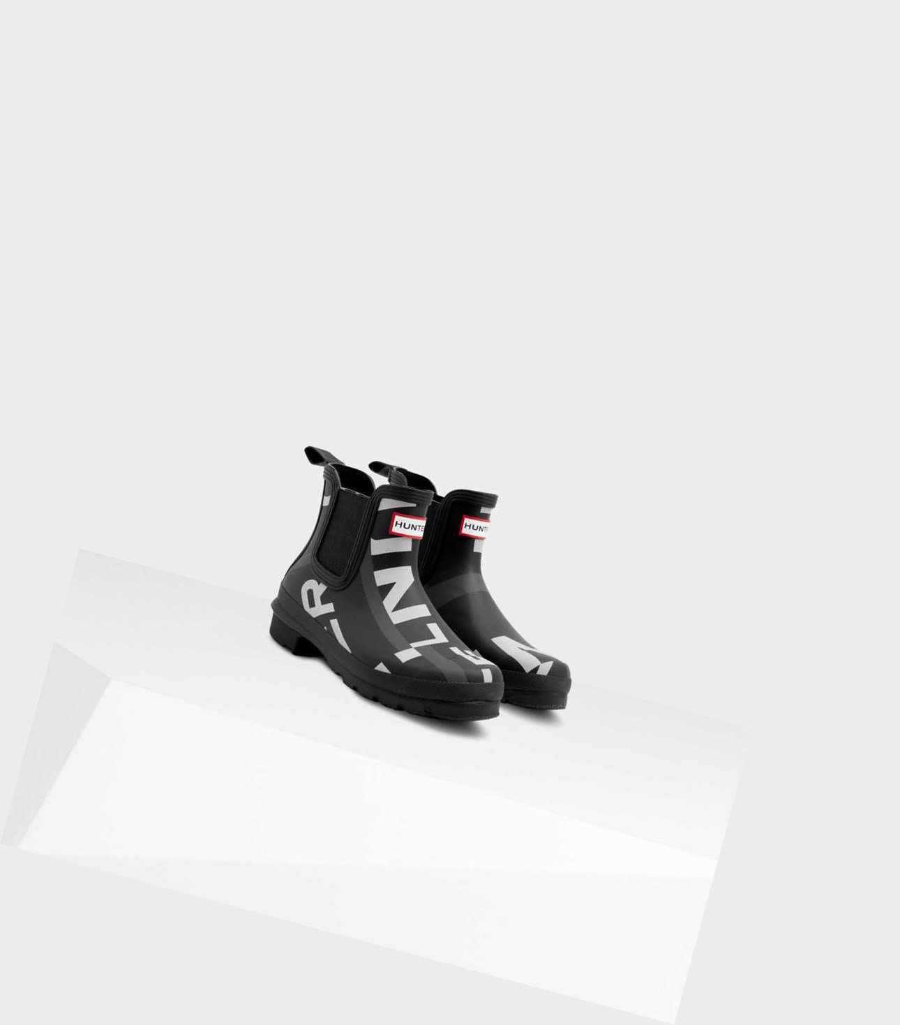 Women's Hunter Original Exploded Logo Chelsea Boots Black | 5481973-QG