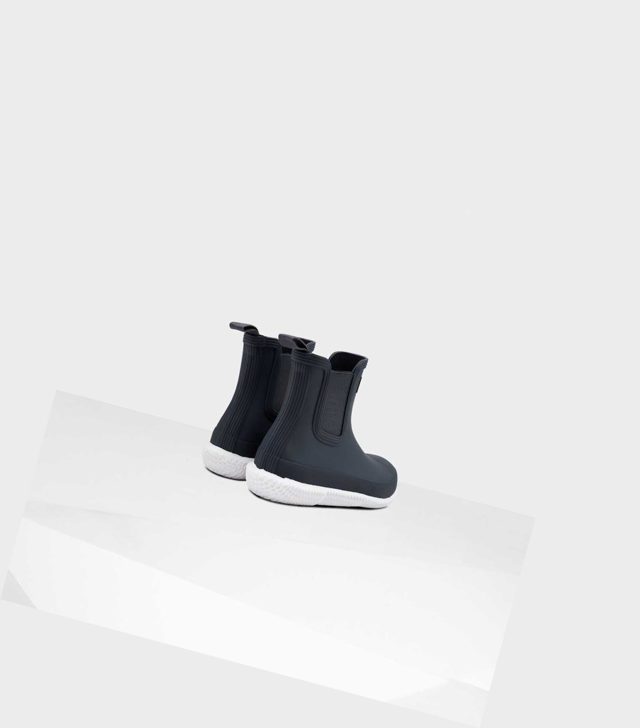 Women's Hunter Original Flat Heel Calendar Sole Chelsea Boots Navy | 8059613-UO