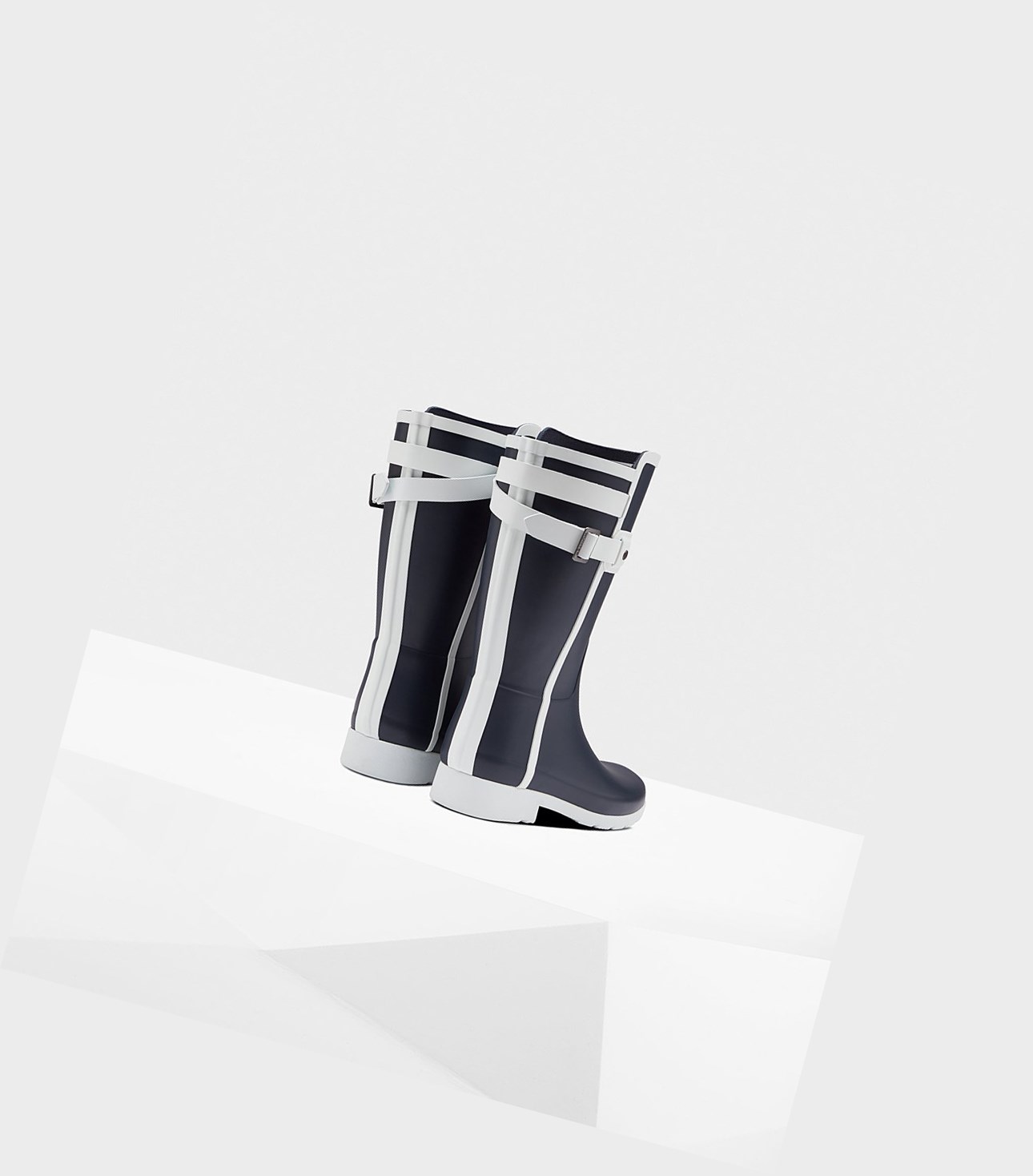 Women's Hunter Refined Slim Fit Contrast Short Boots Navy / White | 0741926-SR