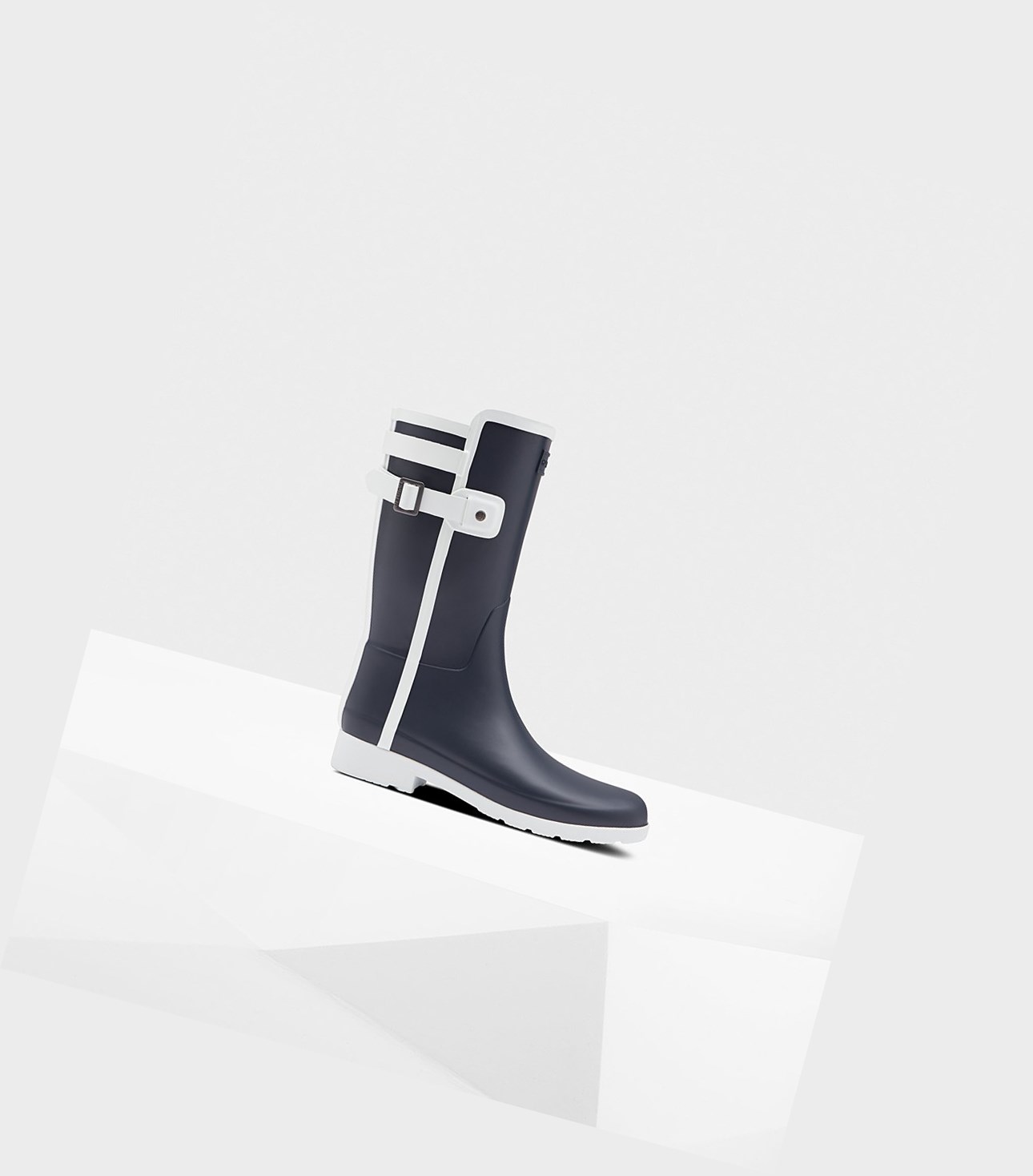 Women's Hunter Refined Slim Fit Contrast Short Boots Navy / White | 0741926-SR