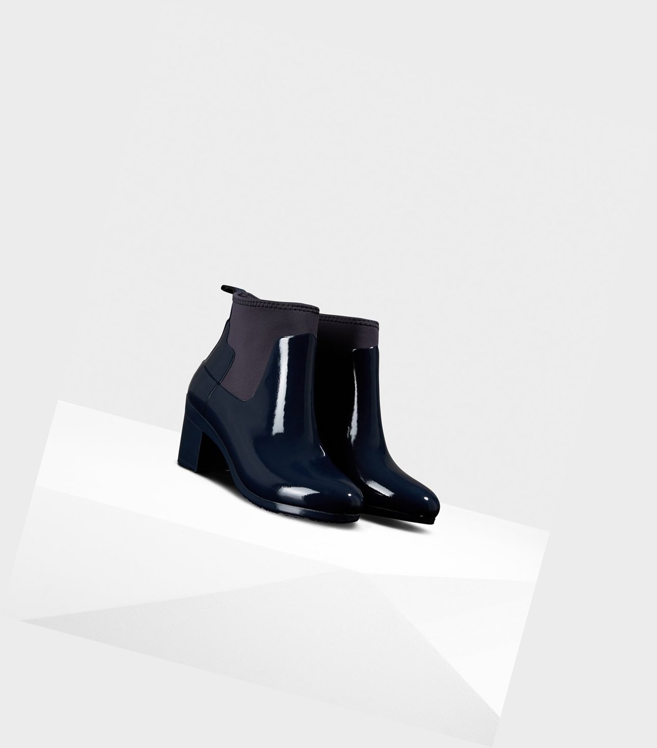 Women\'s Hunter Refined Slim Fit Gloss Mid Heeled Boots Navy | 2169854-DB