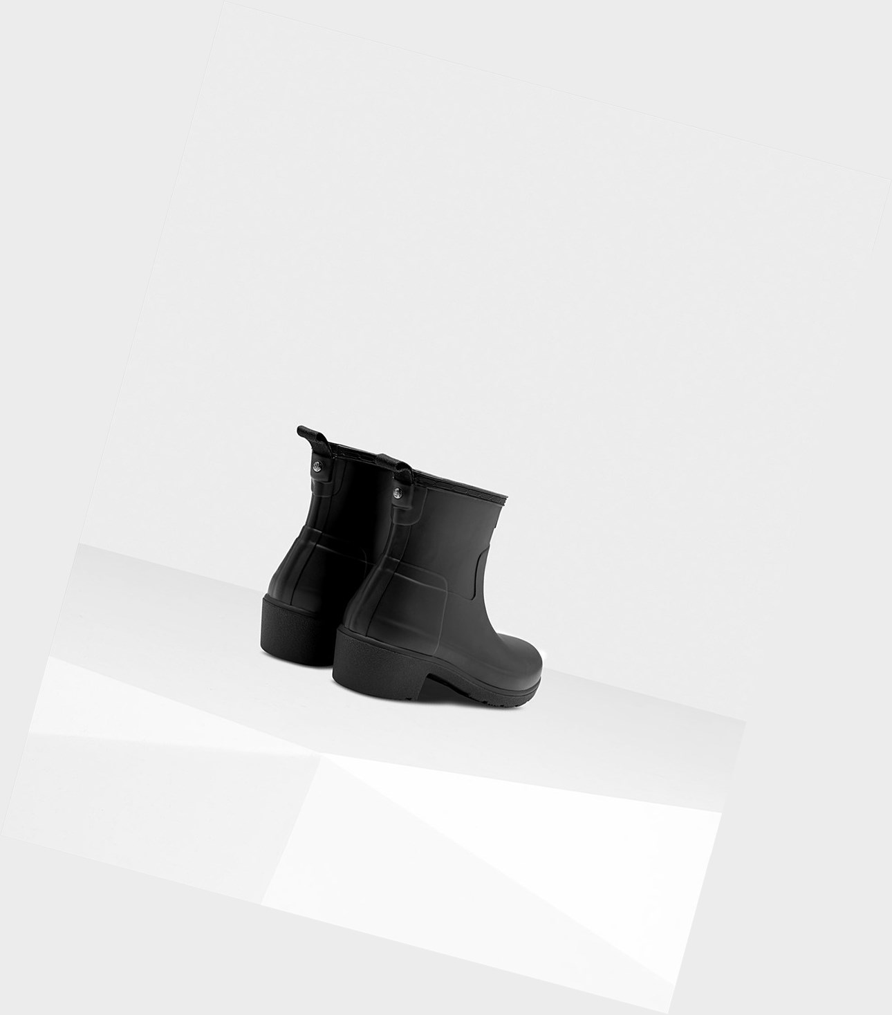 Women\'s Hunter Refined Slim Fit Low Ankle Heeled Boots Black | 0647512-CO