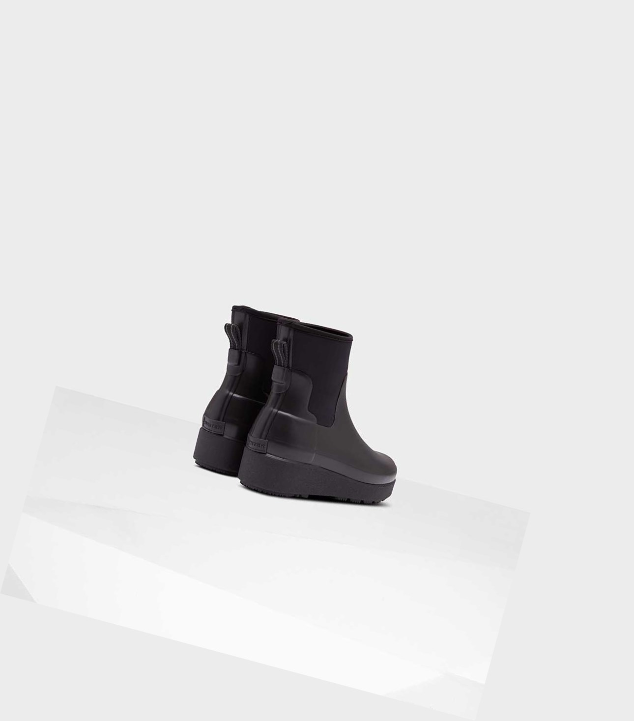 Women's Hunter Refined Slim Fit Neoprene Creeper Chelsea Boots Black | 5213946-SJ