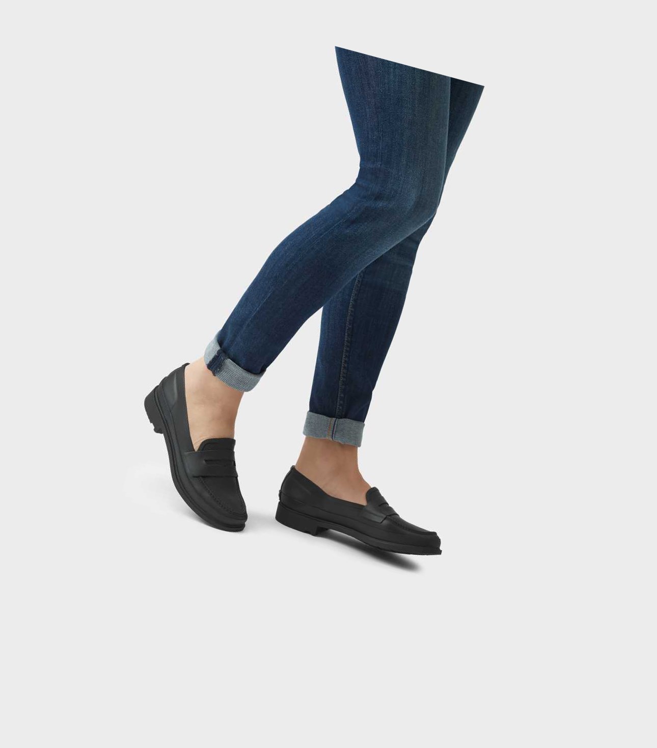 Women\'s Hunter Refined Slim Fit Penny Loafers Black | 4295106-IT