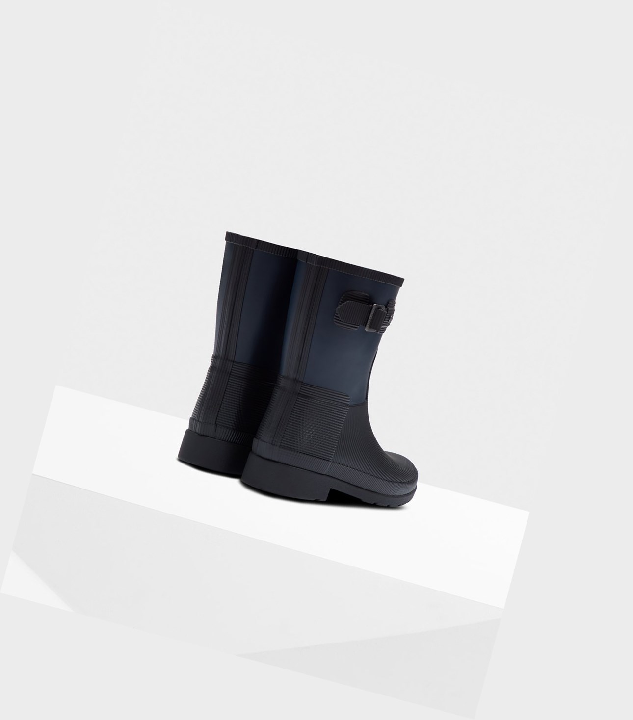 Women's Hunter Refined Texture Block Slim Fit Short Boots Navy / Black | 9718345-VB